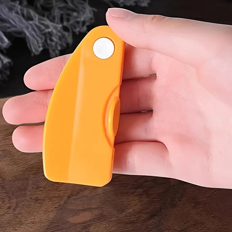 One Piece Multifunction Peeler with  Plastic Folding Handle